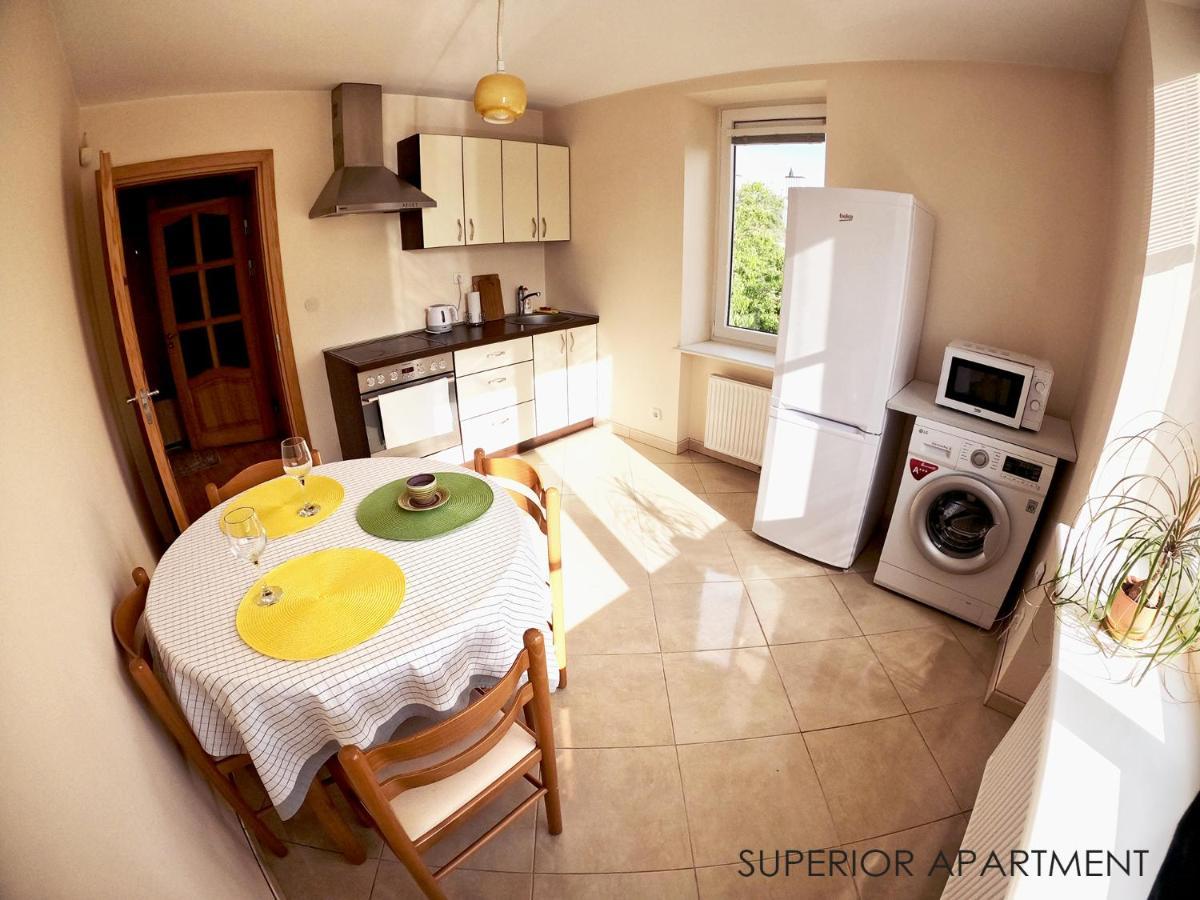 Ziuzi Apartments Klaipeda Luaran gambar
